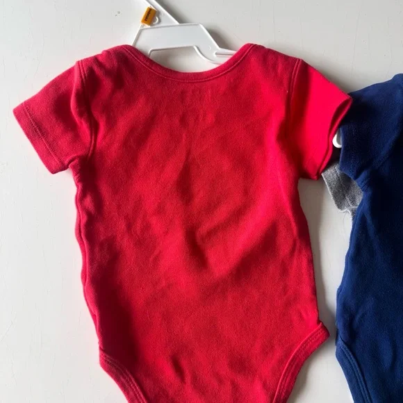 🐻 Bundle of 3 Chicago Cubs Baby Onesies – Size 6-9M | MLB Genuine Merchandise - Picture 9 of 10